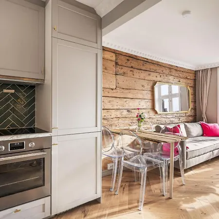 Appartement Exclusive Group In Center