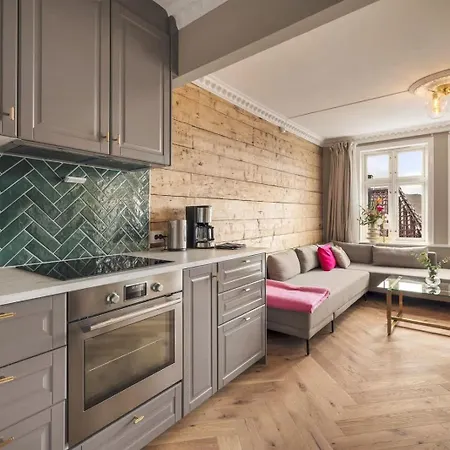 Exclusive Group In Center Appartement *